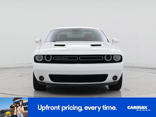 2016 Dodge Challenger SXT Plus