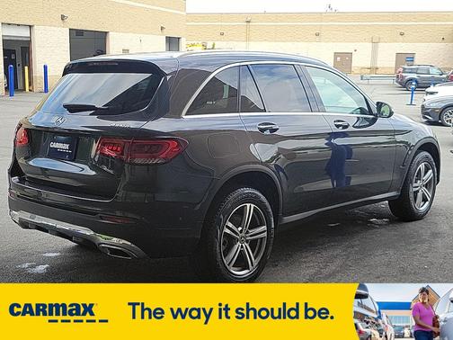 2021 Mercedes-Benz GLC 300