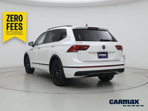 White 2022 Volkswagen Tiguan SE