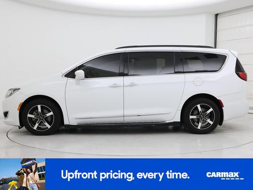 2017 Chrysler Pacifica Touring Plus