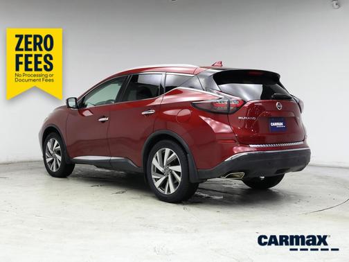 Red 2019 Nissan Murano SL