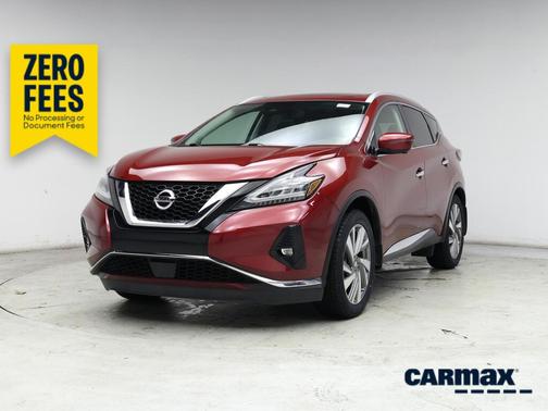 Red 2019 Nissan Murano SL