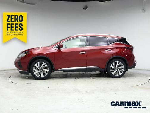 Red 2019 Nissan Murano SL