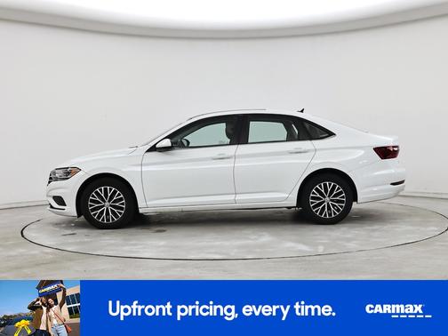 White 2021 Volkswagen Jetta SE