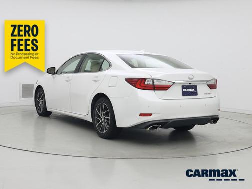 White 2016 Lexus ES 350