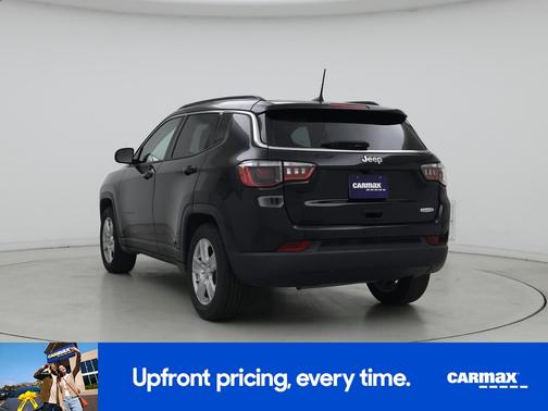 Black 2022 Jeep Compass Latitude