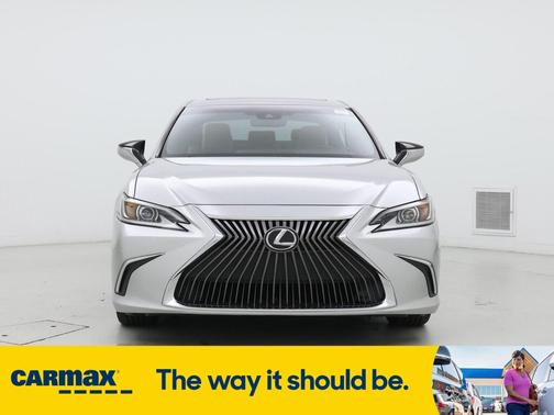 2019 Lexus ES 350