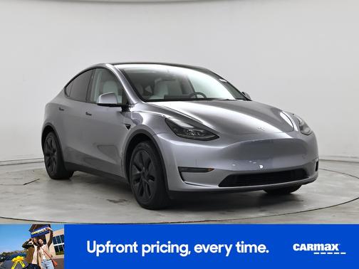 Gray 2025 Tesla Model Y Long Range