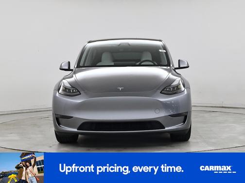 Gray 2025 Tesla Model Y Long Range