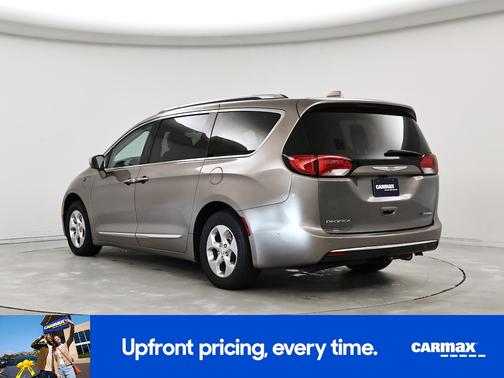 2018 Chrysler Pacifica Hybrid Limited