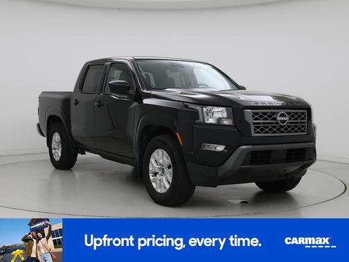 Black 2022 Nissan Frontier SV