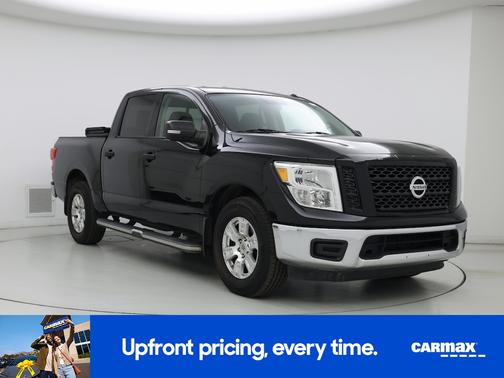 2019 Nissan Titan SV