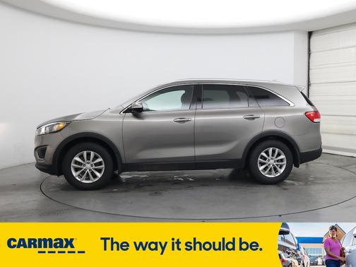 2018 Kia Sorento LX
