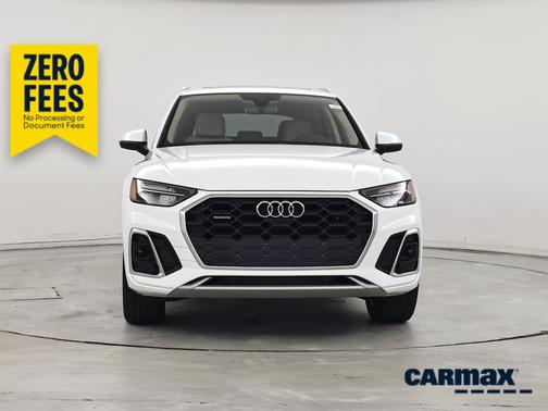 White 2024 Audi Q5 S-Line Premium Plus