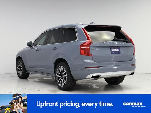 2021 Volvo XC90 T5 Momentum