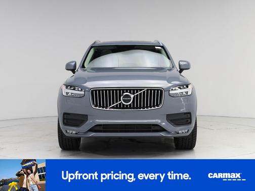 2021 Volvo XC90 T5 Momentum