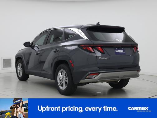 Gray 2025 Hyundai TUCSON SE