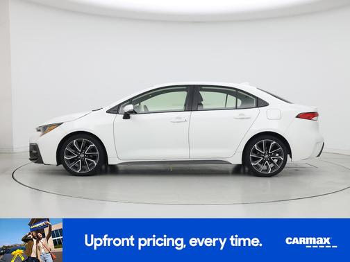 White 2021 Toyota Corolla SE