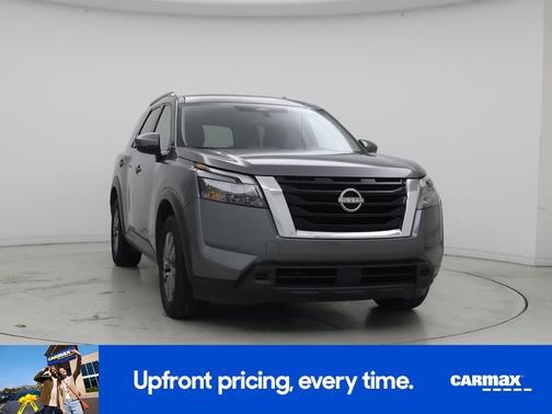 Gray 2025 Nissan Pathfinder SV