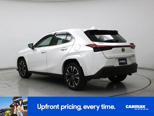 2025 Lexus UX 300h Premium