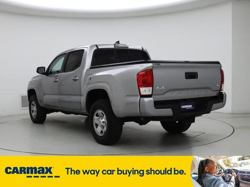2017 Toyota Tacoma SR