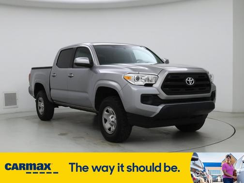 2017 Toyota Tacoma SR