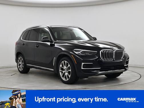 Black 2022 BMW X5 xDrive40i