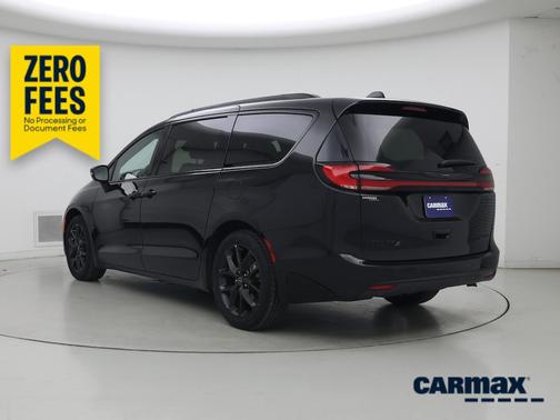 Black 2025 Chrysler Pacifica Limited