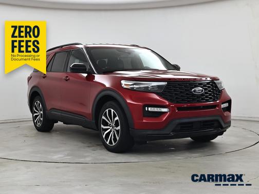 Red 2023 Ford Explorer ST-Line