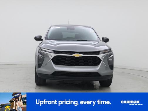 Gray 2024 Chevrolet Trax LS