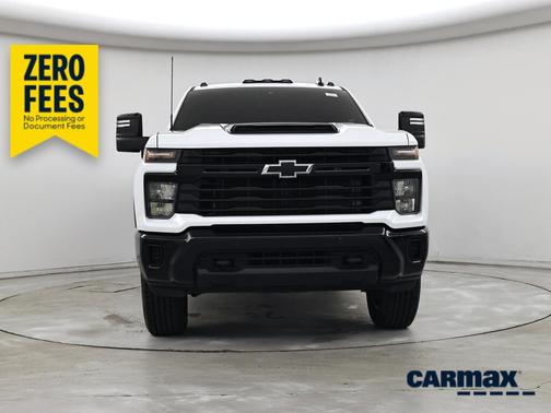 White 2025 Chevrolet Silverado 2500 Custom