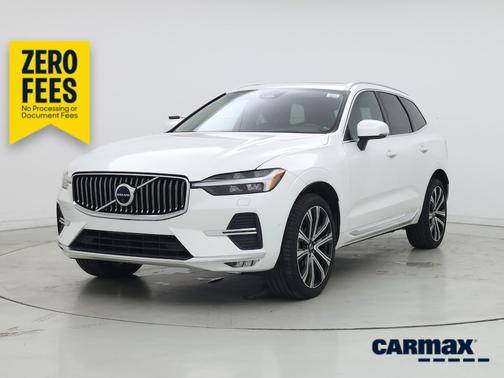 White 2023 Volvo XC60 B5 Ultimate Bright Theme