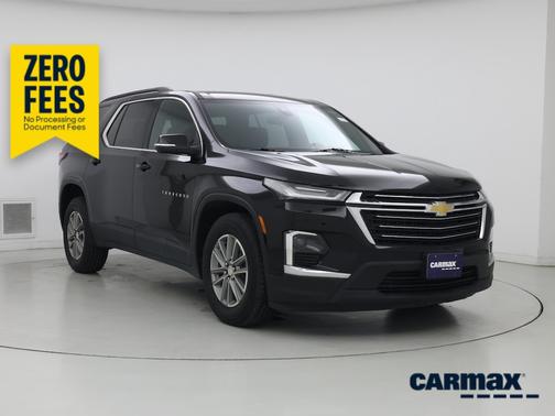 Black 2023 Chevrolet Traverse LT Cloth