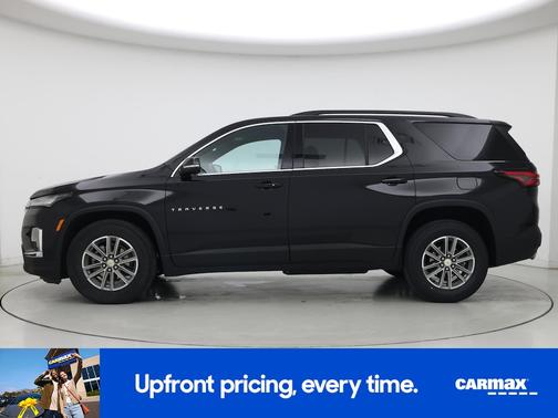 Black 2023 Chevrolet Traverse LT Cloth
