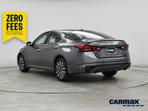 Gray 2023 Nissan Altima SV