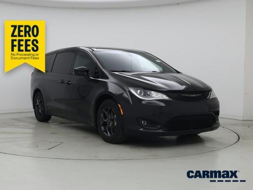 Black 2018 Chrysler Pacifica Touring Plus