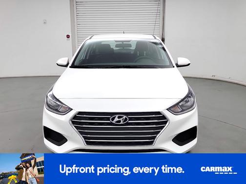 White 2020 Hyundai Accent SE