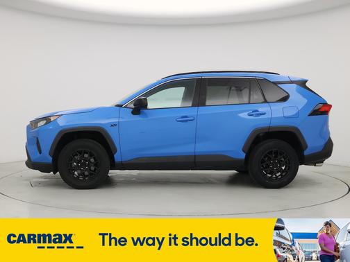 2021 Toyota RAV4 LE