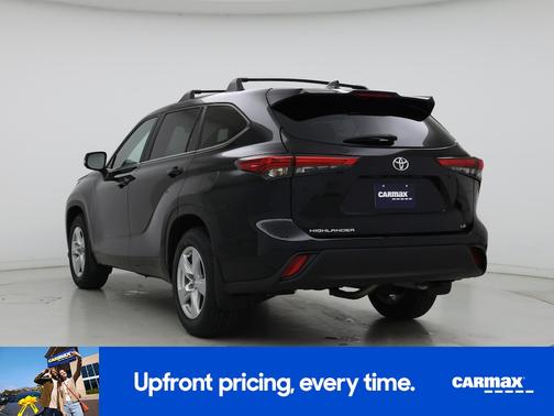 Black 2023 Toyota Highlander LE