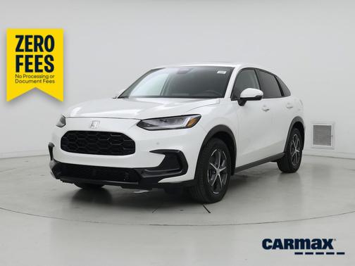 White 2023 Honda HR-V EX-L