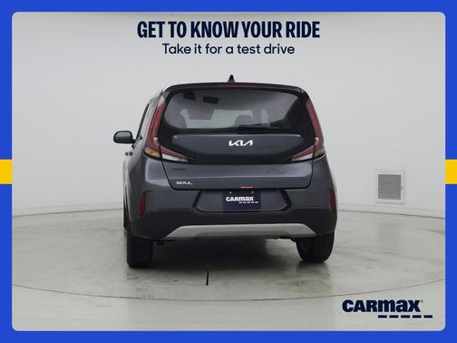 Gray 2025 Kia Soul LX