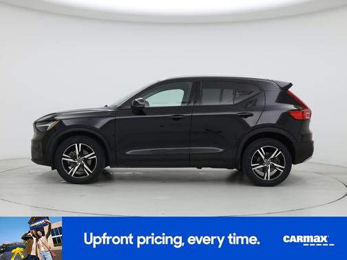 2023 Volvo XC40 B4 Core