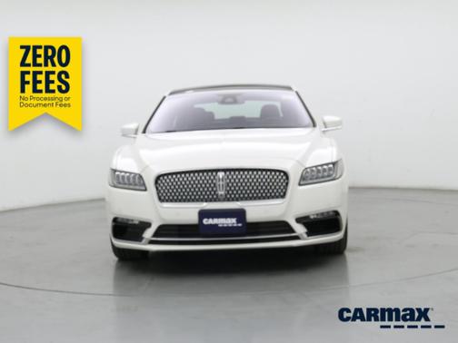White 2019 Lincoln Continental Reserve