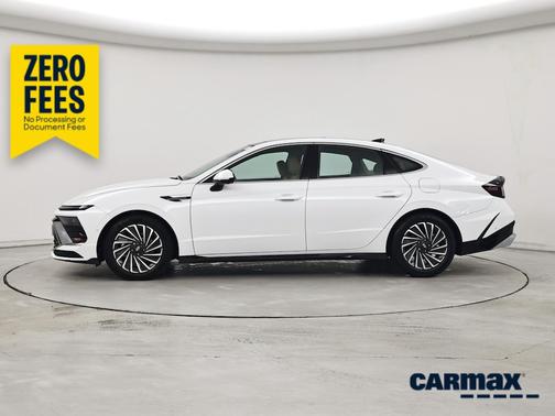 White 2025 Hyundai SONATA Hybrid Limited