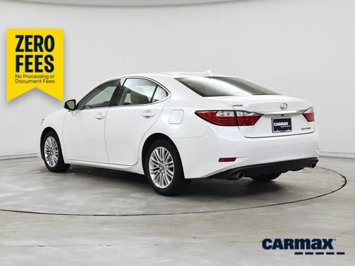 White 2015 Lexus ES 350