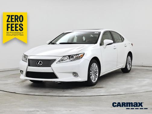 White 2015 Lexus ES 350