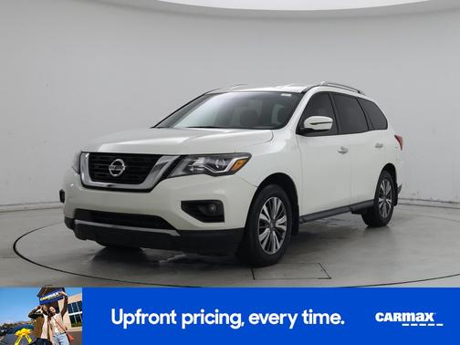2019 Nissan Pathfinder SV