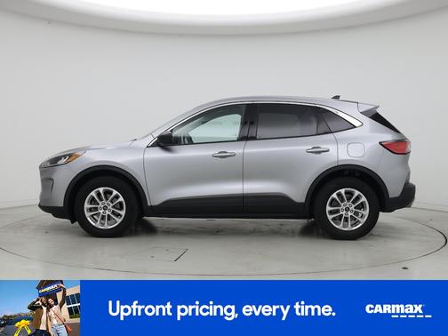 Silver 2022 Ford Escape SE