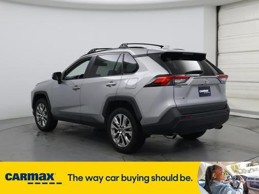 2020 Toyota RAV4 XLE Premium