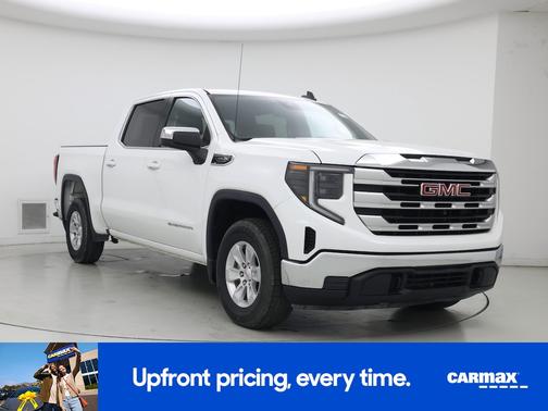 White 2023 GMC Sierra 1500 SLE